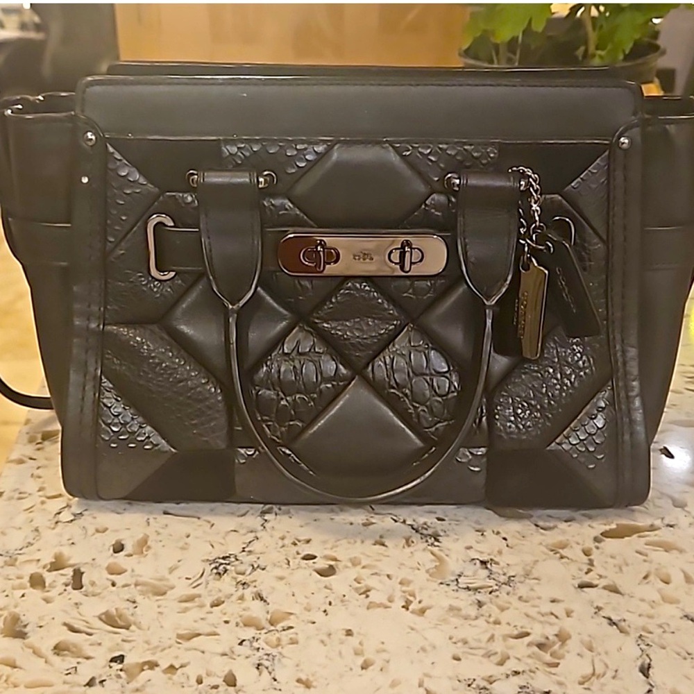 Coach 36004 Swagger Patchwork Pebble Satchel Shou… - image 1